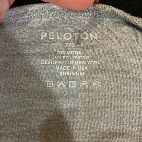 Peloton tank. Size 2XL - Picture 2 of 5